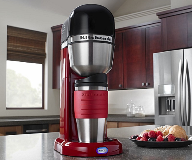 https://www.kitchenaid.in/content/kitchenaid/en_in/countertop-appliances/coffee-products/_jcr_content/root/main/responsivegrid/responsivegrid_copy/responsivegrid_13366/container_copy_copy_/wrapperParsys/image_copy_copy_copy.coreimg.jpeg/1591013972923/personal-coffee-maker.jpeg